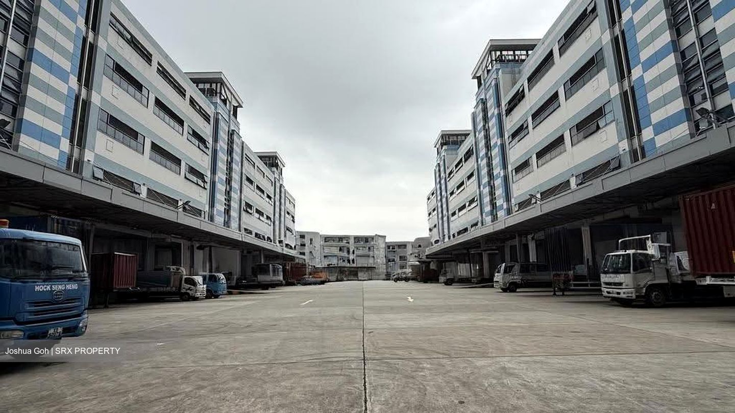 Pandan Crescent (D5), Warehouse #627566471